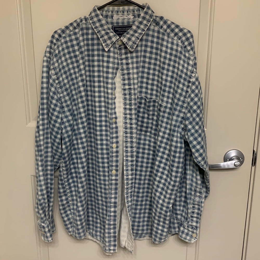 American Eagle. Size XL.